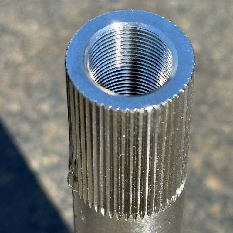 22mm/ 48 splines Titanium Crank Axle           (M15 X P1.0 Thread)